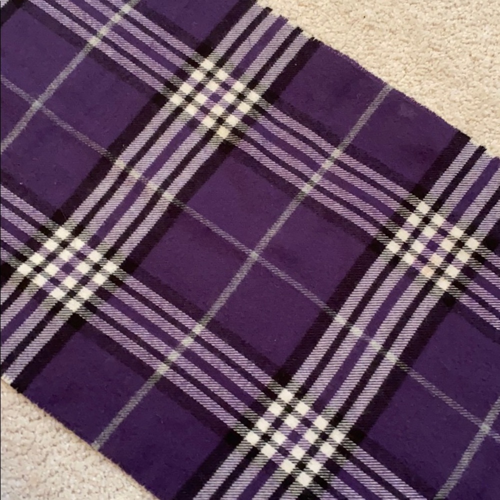 🥭 (4 for $15) Compact Soft Purple Scarf - Picture 6 of 8